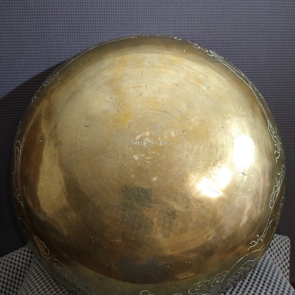Antique Chinese Solid Brass Hand Engraved Dragon Bowl Republic of China Period - Picture 11 of 11